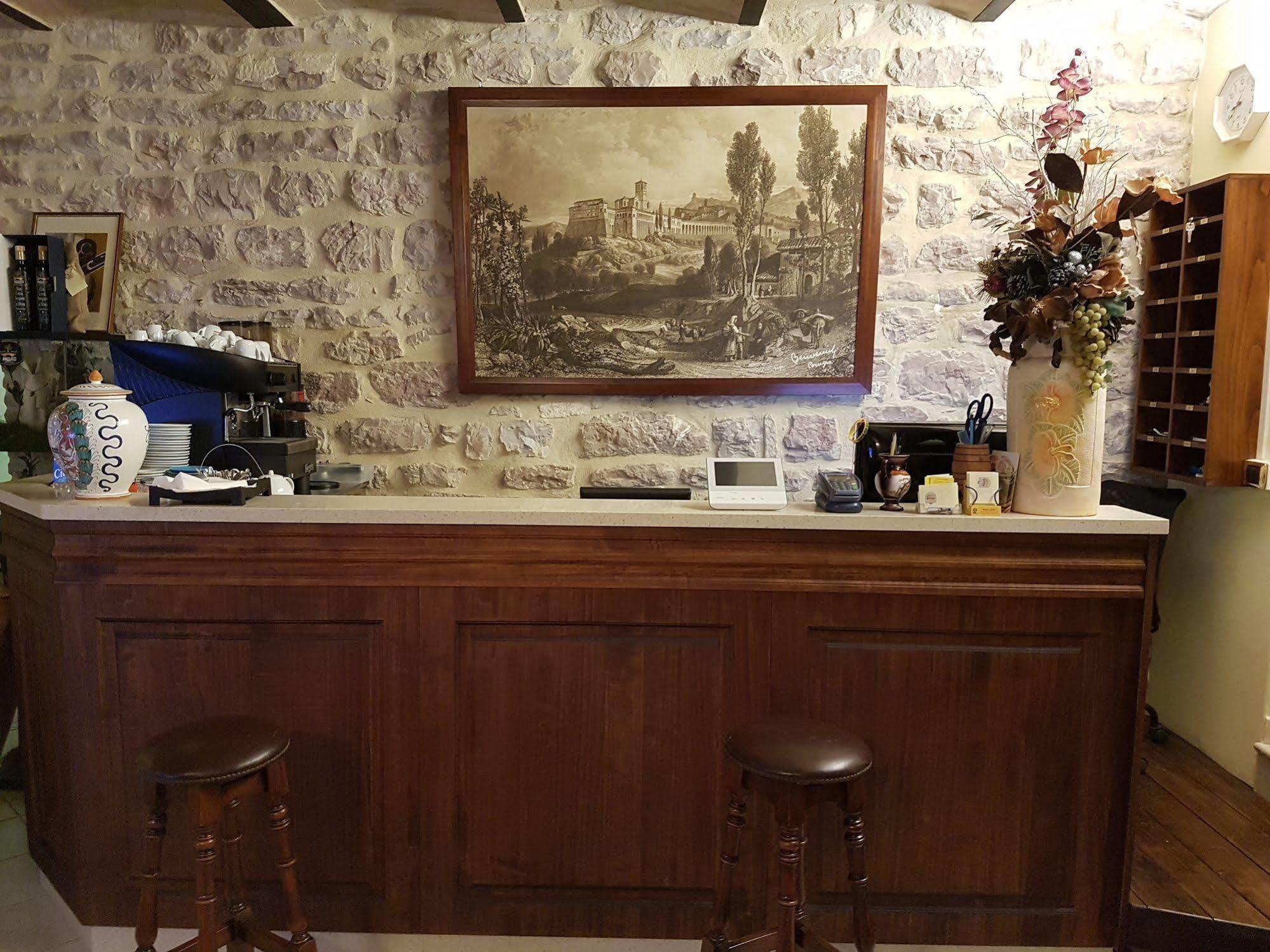 Hotel Ponte San Vittorino Assisi Eksteriør billede