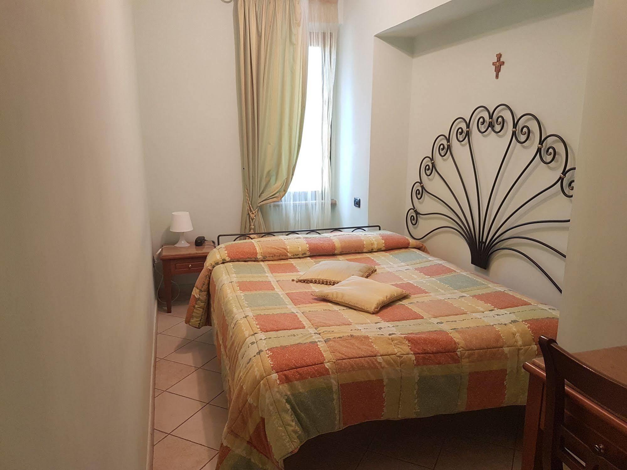 Hotel Ponte San Vittorino Assisi Eksteriør billede
